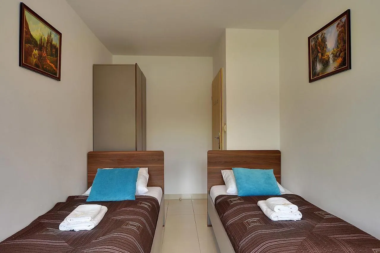Nowoczesne Apartamenty Sun Seasons 24 W Karpaczu Z Parkingiem By Noclegi Renters 0*, Karpacz Polsko